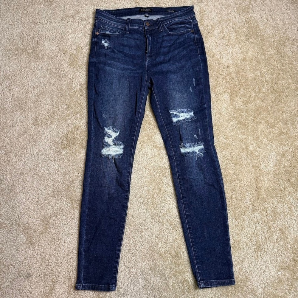 Judy Blue Skinny Fit Distressed Ripped Dark Wash Jeans Raw Hem Size 11/30
